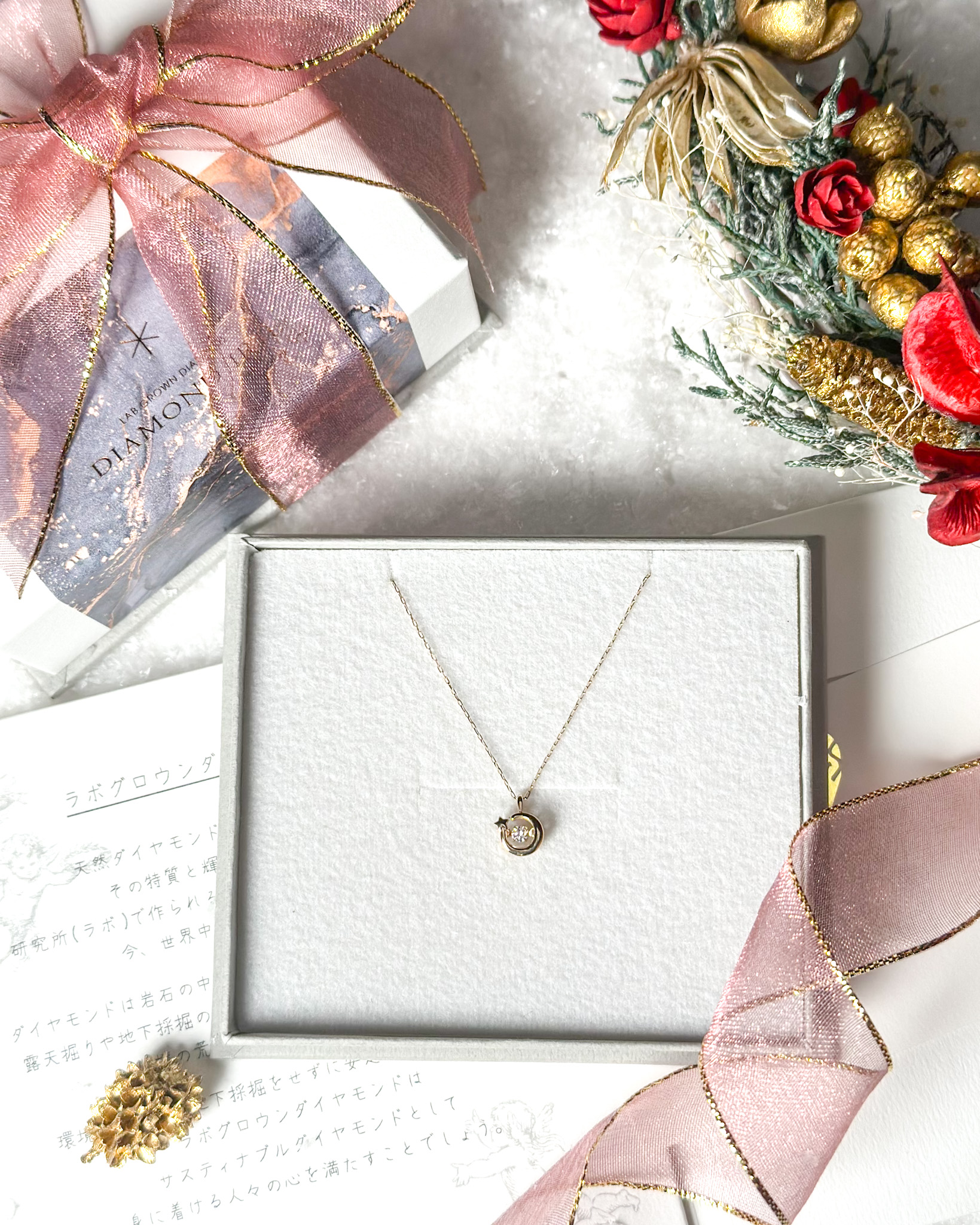 K10WGダンシングストーンネックレス